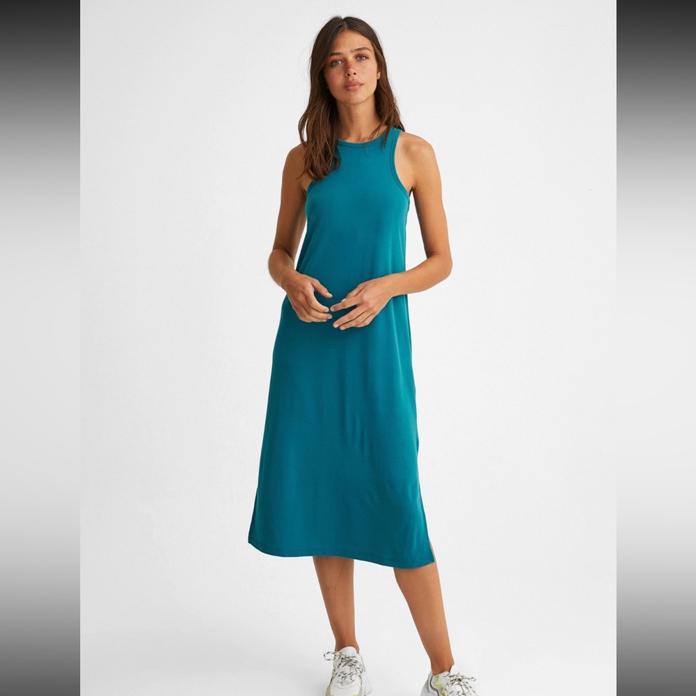 Midi dress split thigh size S